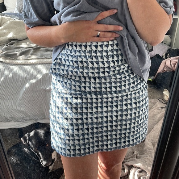 LOFT Tweed Triangle Blue and White Pencil Skirt with Pockets - Picture 2 of 7